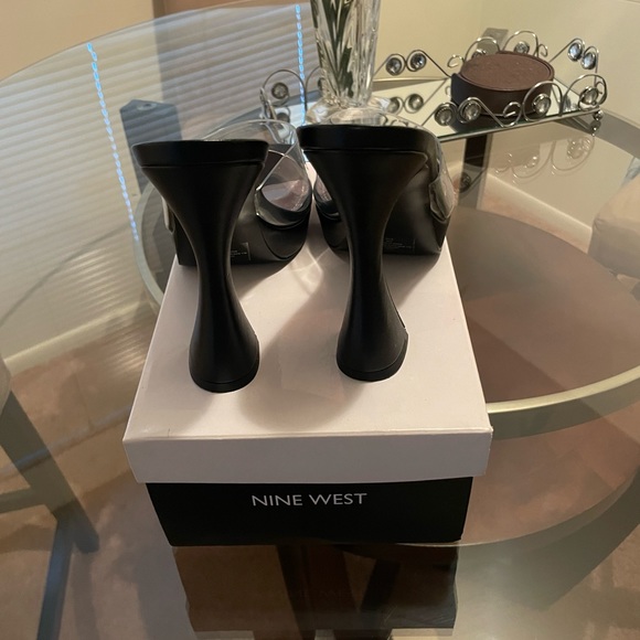 Nine West heels - Picture 5 of 6